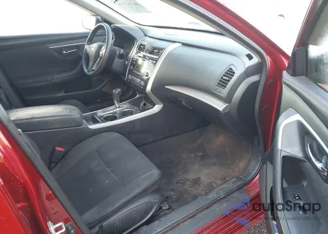 2015 Nissan Altima 2.5 S z USA, uszkodzony, nr VIN 1N4AL3APXFC145570